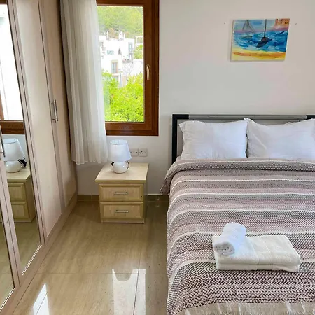 Karmi A2 Family Retreat By Holidaykeys Villa Girne